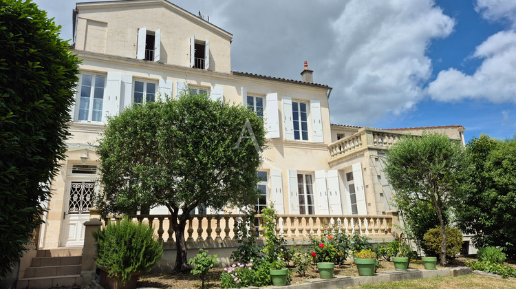 Ma-Cabane - Vente Maison SAINTES, 193 m²