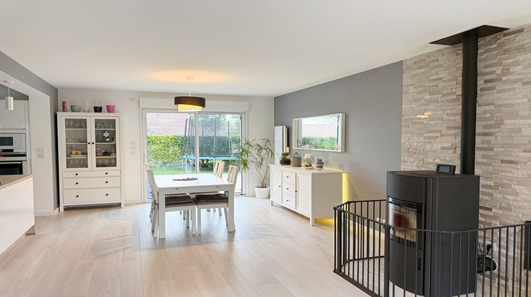 Ma-Cabane - Vente Maison SAINTRY-SUR-SEINE, 138 m²