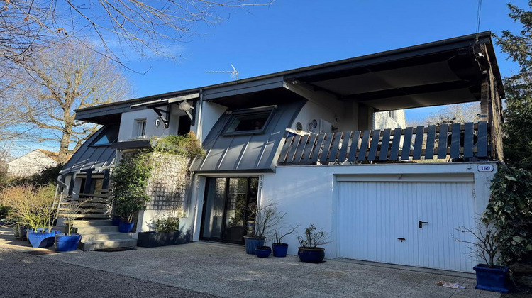 Ma-Cabane - Vente Maison SAINTRY-SUR-SEINE, 191 m²