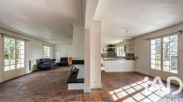 Ma-Cabane - Vente Maison Saintry-sur-Seine, 193 m²