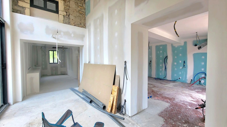 Ma-Cabane - Vente Maison SALAISE-SUR-SANNE, 234 m²