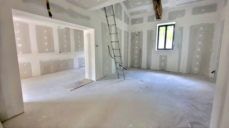 Ma-Cabane - Vente Maison SALAISE-SUR-SANNE, 234 m²