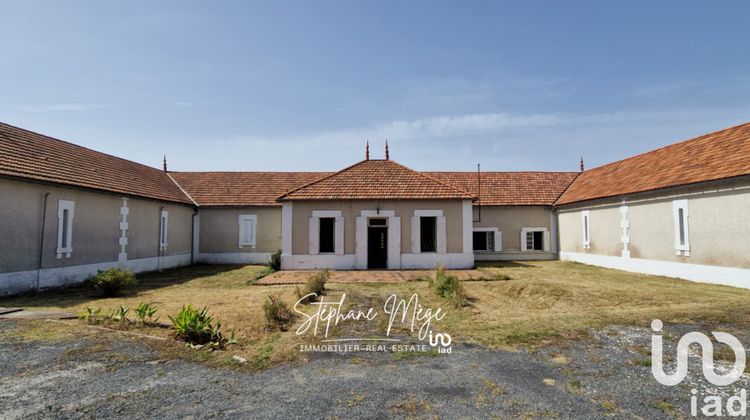 Ma-Cabane - Vente Maison Salignac-de-Mirambeau, 500 m²