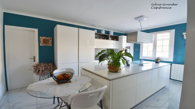 Ma-Cabane - Vente Maison SALIN DE GIRAUD, 108 m²