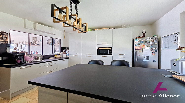 Ma-Cabane - Vente Maison Salles, 187 m²