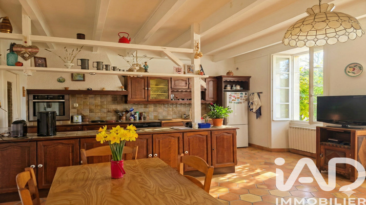 Ma-Cabane - Vente Maison Salles-d'Angles, 200 m²