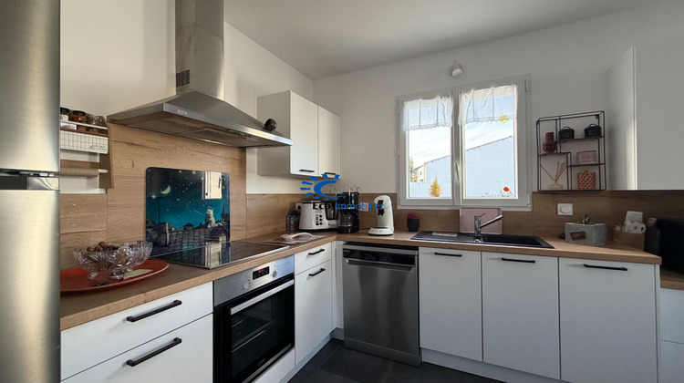 Ma-Cabane - Vente Maison SALLES-SUR-MER, 83 m²