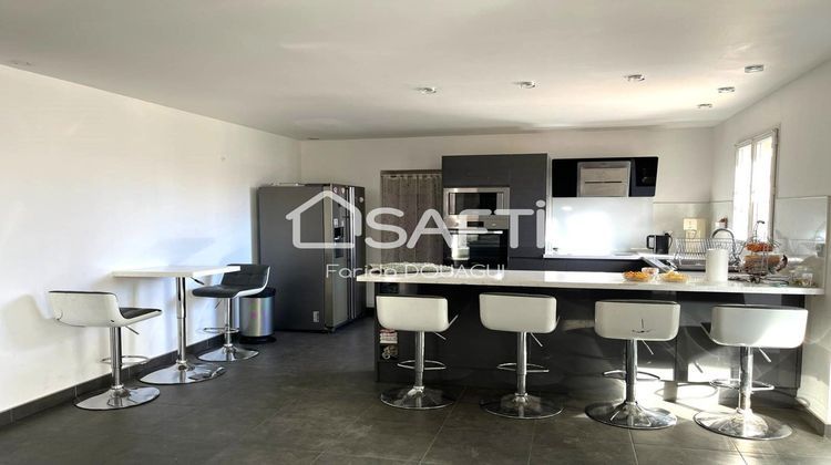 Ma-Cabane - Vente Maison Salon-de-Provence, 127 m²