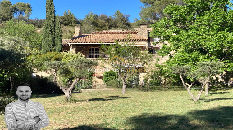 Ma-Cabane - Vente Maison Salon-de-Provence, 182 m²