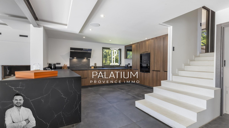 Ma-Cabane - Vente Maison Salon-de-Provence, 134 m²