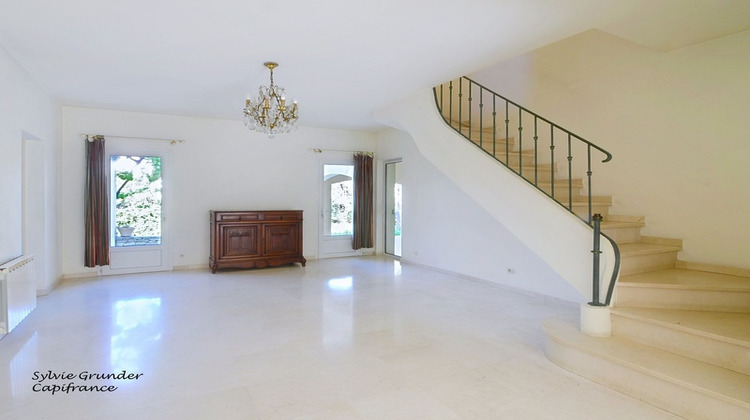 Ma-Cabane - Vente Maison SALON DE PROVENCE, 182 m²
