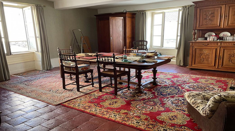 Ma-Cabane - Vente Maison SALORNAY SUR GUYE, 350 m²