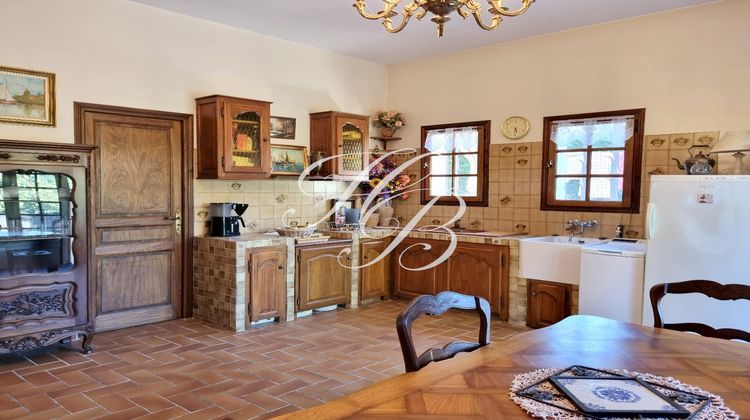 Ma-Cabane - Vente Maison SANARY SUR MER, 218 m²