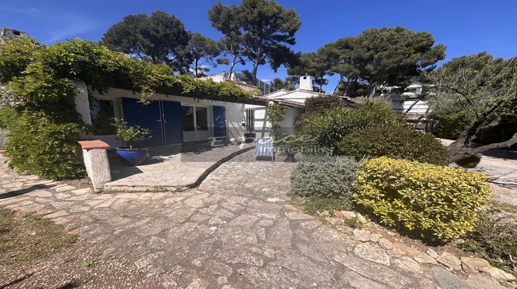 Ma-Cabane - Vente Maison Sanary-sur-Mer, 120 m²