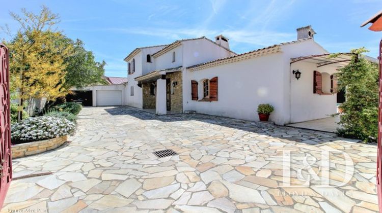 Ma-Cabane - Vente Maison Sanary-sur-Mer, 226 m²