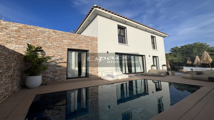 Ma-Cabane - Vente Maison Sanary-sur-Mer, 117 m²