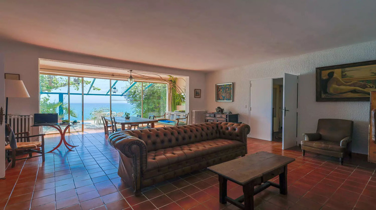 Ma-Cabane - Vente Maison SANARY-SUR-MER, 237 m²