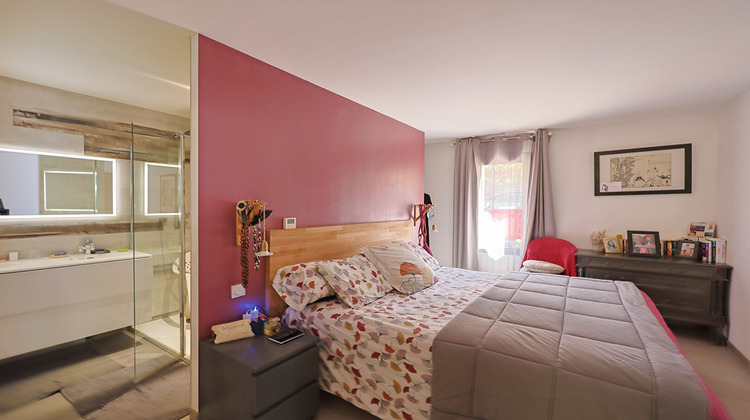 Ma-Cabane - Vente Maison SANARY-SUR-MER, 218 m²