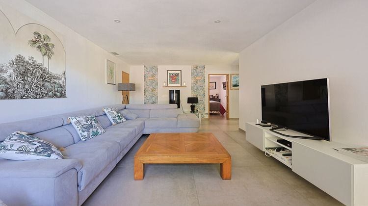 Ma-Cabane - Vente Maison SANARY-SUR-MER, 218 m²