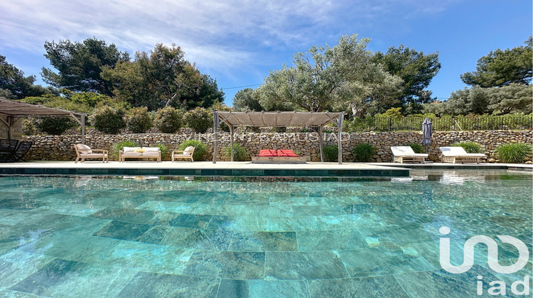 Ma-Cabane - Vente Maison Sanary-sur-Mer, 221 m²