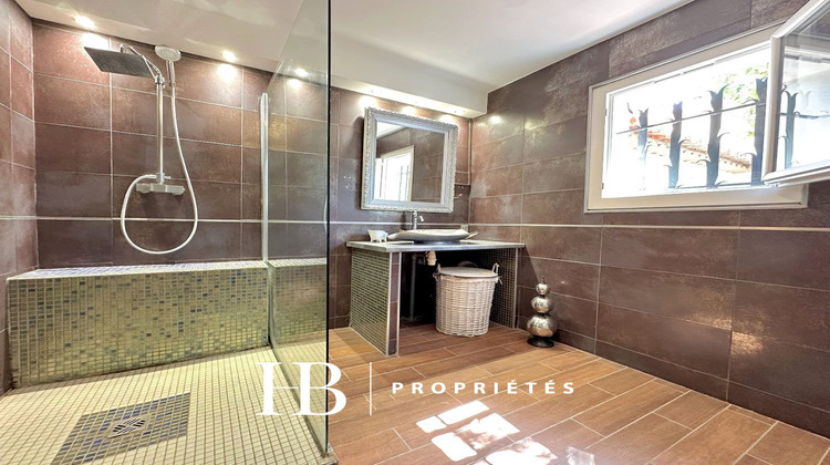 Ma-Cabane - Vente Maison SANARY SUR MER, 145 m²