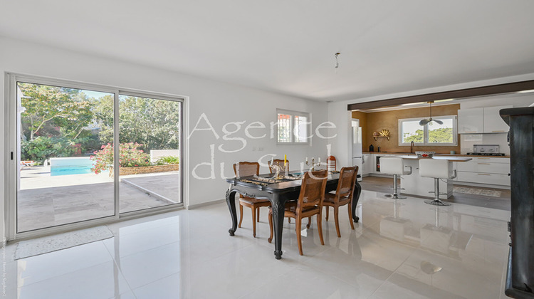 Ma-Cabane - Vente Maison SANARY-SUR-MER, 183 m²