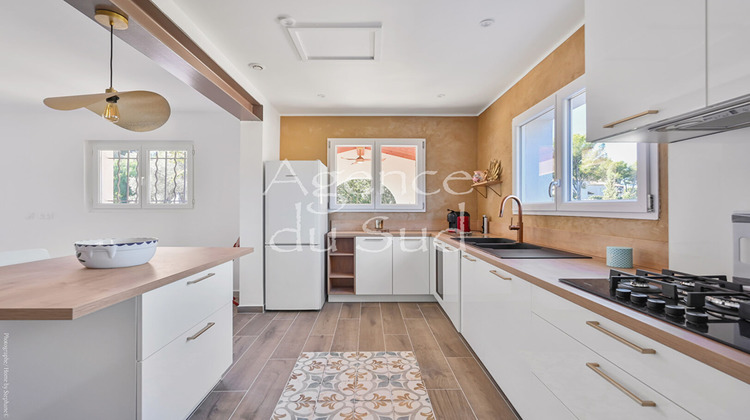 Ma-Cabane - Vente Maison SANARY-SUR-MER, 183 m²