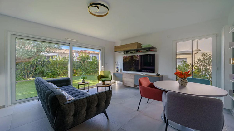 Ma-Cabane - Vente Maison SANARY SUR MER, 82 m²