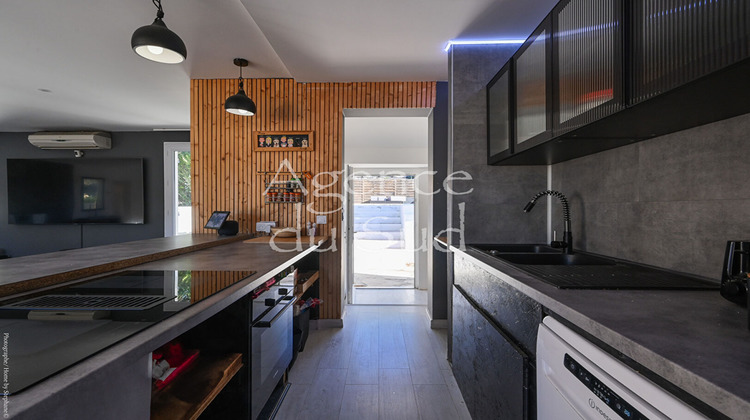 Ma-Cabane - Vente Maison SANARY-SUR-MER, 160 m²