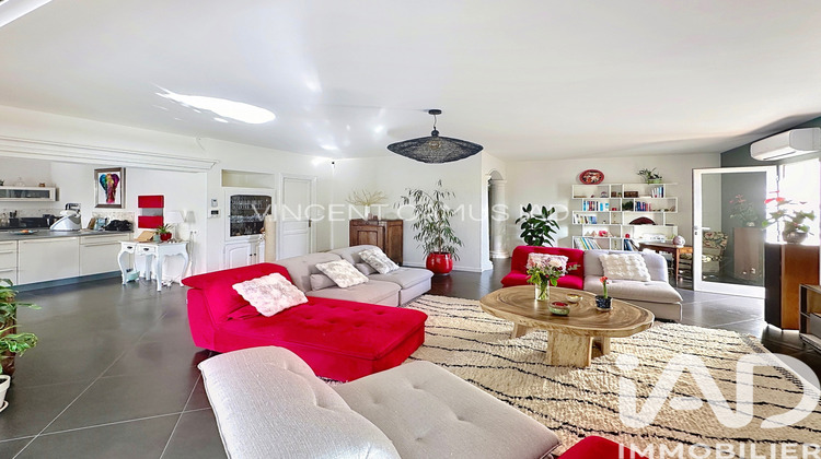 Ma-Cabane - Vente Maison Sanary-sur-Mer, 177 m²