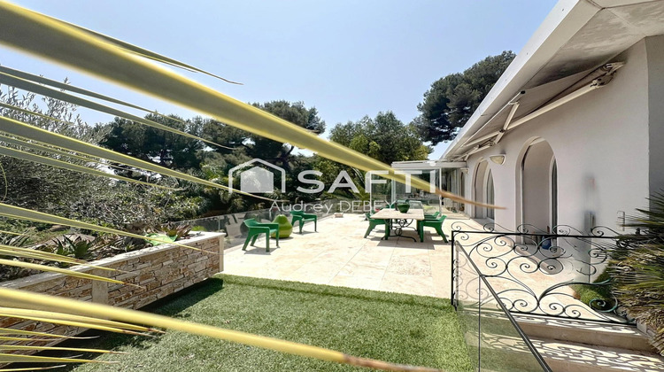 Ma-Cabane - Vente Maison Sanary-sur-Mer, 398 m²