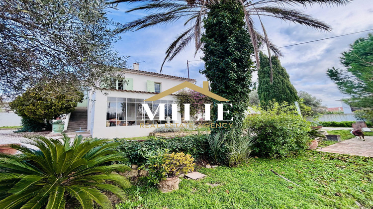 Ma-Cabane - Vente Maison Sanary-sur-Mer, 196 m²