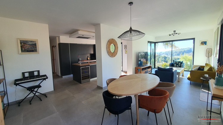 Ma-Cabane - Vente Maison Sanary-sur-Mer, 160 m²