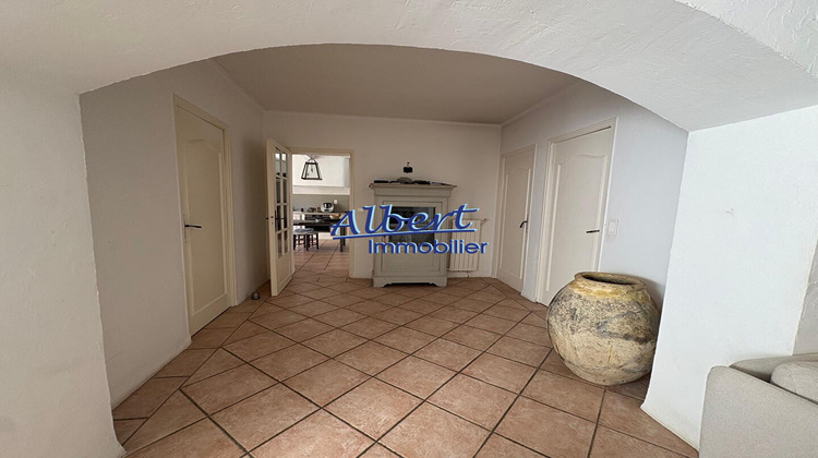 Ma-Cabane - Vente Maison SANARY-SUR-MER, 160 m²