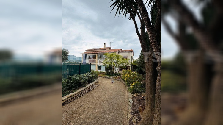 Ma-Cabane - Vente Maison Sanary-sur-Mer, 235 m²