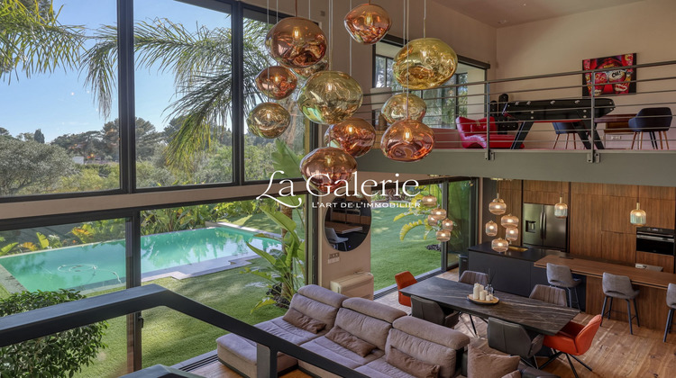 Ma-Cabane - Vente Maison Sanary-sur-Mer, 282 m²