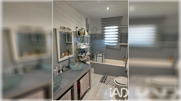 Ma-Cabane - Vente Maison Sanary-sur-Mer, 100 m²