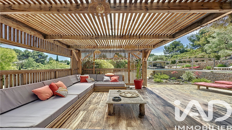 Ma-Cabane - Vente Maison Sanary-sur-Mer, 221 m²