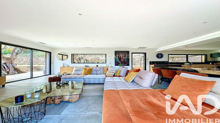 Ma-Cabane - Vente Maison Sanary-sur-Mer, 221 m²