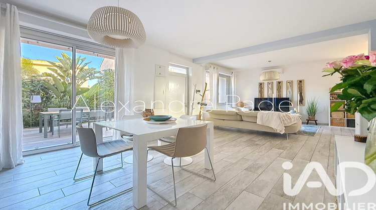 Ma-Cabane - Vente Maison Sanary-sur-Mer, 85 m²