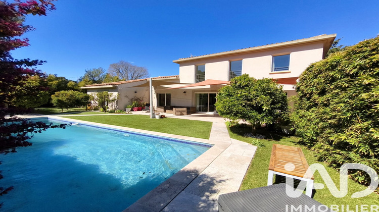 Ma-Cabane - Vente Maison Sanary-sur-Mer, 197 m²