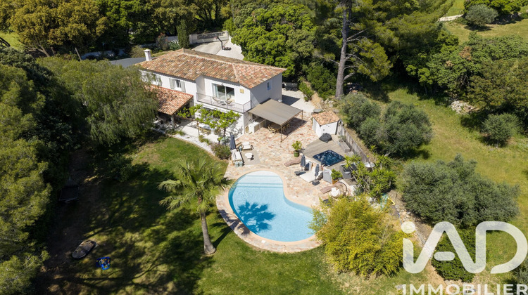 Ma-Cabane - Vente Maison Sanary-sur-Mer, 185 m²