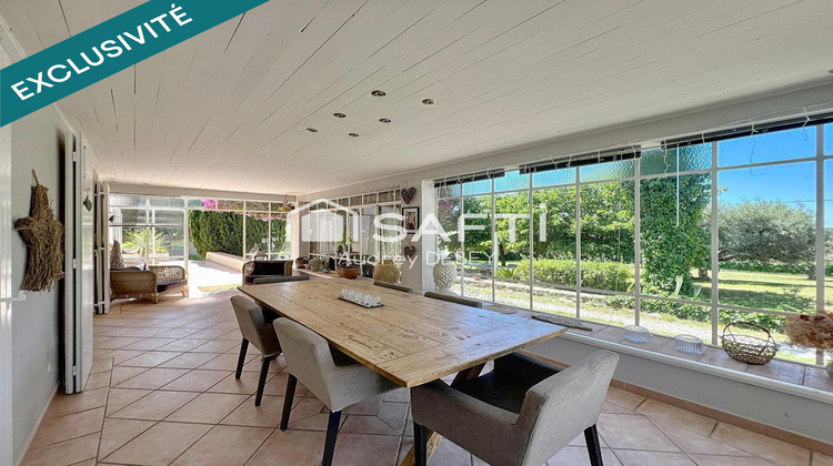 Ma-Cabane - Vente Maison Sanary-sur-Mer, 155 m²