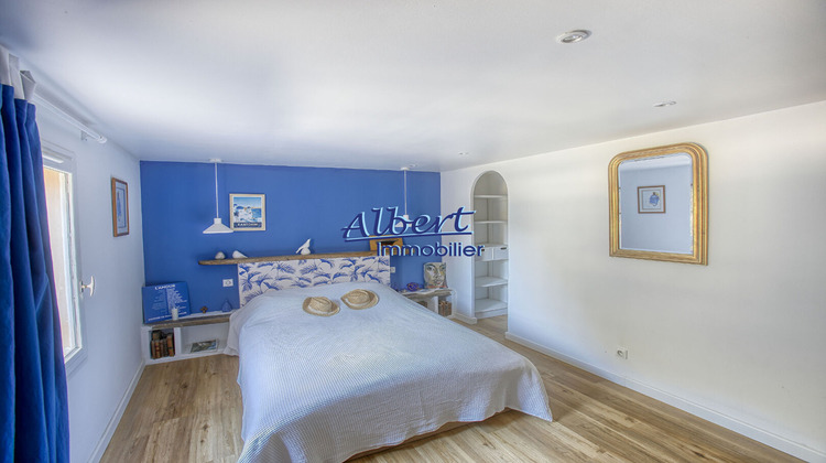 Ma-Cabane - Vente Maison SANARY-SUR-MER, 250 m²