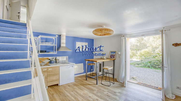 Ma-Cabane - Vente Maison SANARY-SUR-MER, 250 m²