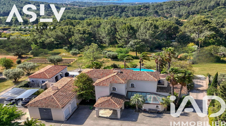 Ma-Cabane - Vente Maison Sanary-sur-Mer, 330 m²