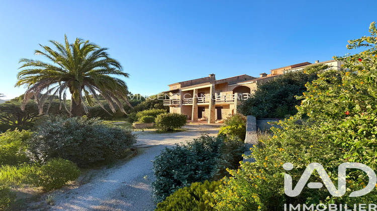 Ma-Cabane - Vente Maison Sanary-sur-Mer, 200 m²