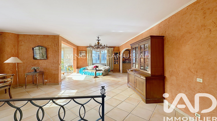 Ma-Cabane - Vente Maison Sanary-sur-Mer, 188 m²