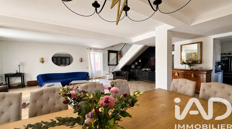 Ma-Cabane - Vente Maison Sanary-sur-Mer, 246 m²