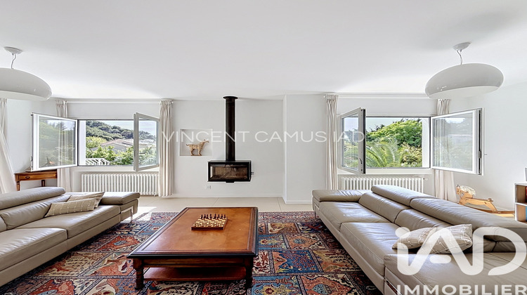 Ma-Cabane - Vente Maison Sanary-sur-Mer, 175 m²